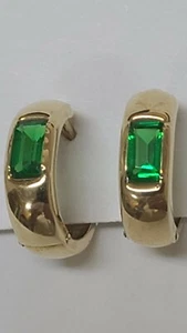 Green Stone Huggie Hoop Earring 14k Yellow Gold 16mm Round 7x4 Emerald Cut CZ - Picture 1 of 10