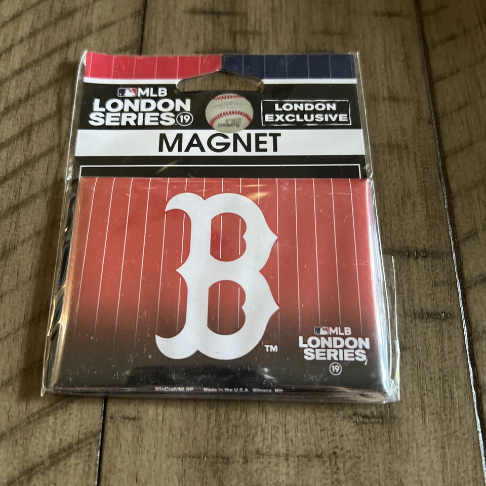 MLB LONDON SERIES BOSTON RED SOX MAGNET - Image 1 of 1