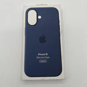 Genuine Apple iPhone 16 Pro Silicone Case w/MagSafe Dark Blue Sealed Box - Photo 1 sur 6