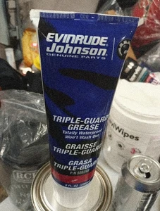 Johnson Evinrude Triple Guard Grease 8oz Tube 508298, 810 - Bild 1 von 1
