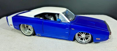 Dodge Charger 1970 Jada Toys Big Time Muscle azul/blanco 1/24 Foto 1 de 4