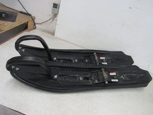 19 ARCTIC CAT M8000 ALPHA ONE 1 SLP MOHAWK SKIS SADDLES PAIR BLACK HOOPS #6802 - Picture 1 of 12