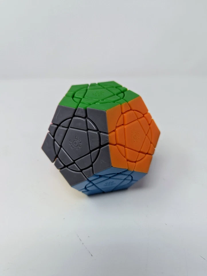 MF8 AND DAYAN CUBE TWISTY PUZZLE CRAZY MEGAMINX Plus - Image 1 of 1