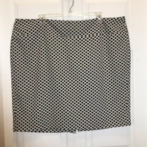 Lane Bryant Black and White Printed Skirt - Picture 1 of 8