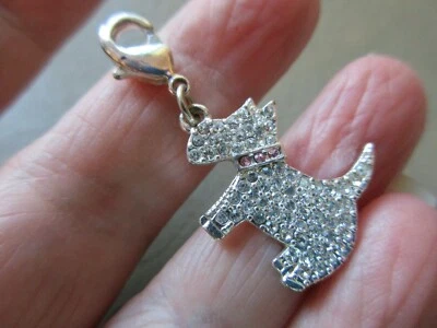 CUTE SILVER TONE CRYSTAL CLIP ON CRYSTAL SCOTTIE SCOTTY DOG FOB CHARM PENDANT UK - Image 1 of 3