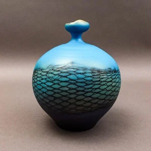 Tom Krueger 2005 Signed Air Brushed Raku Studio Pottery Vase 7" - Picture 1 of 10