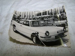 Old Photo Of BMW Car Classic Car Exhibition Photo - Picture 1 of 1