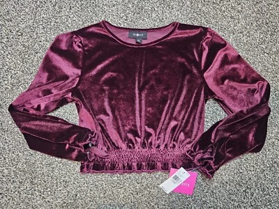 Top Amy Byer Niñas Borgoña Terciopelo Brillo Manga Larga Dobladillo Calado Talla Grande Foto 1 de 4