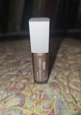 Neutrogena Sensitive Skin Eyeshadow + Primer In Soft Pearl New In Box - Image 1 of 2