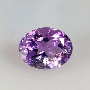 1,94 natürlicher afrikanischer Amethyst Spitzenglanz ovaler Schliff - 7715 - Bild 1 von 2