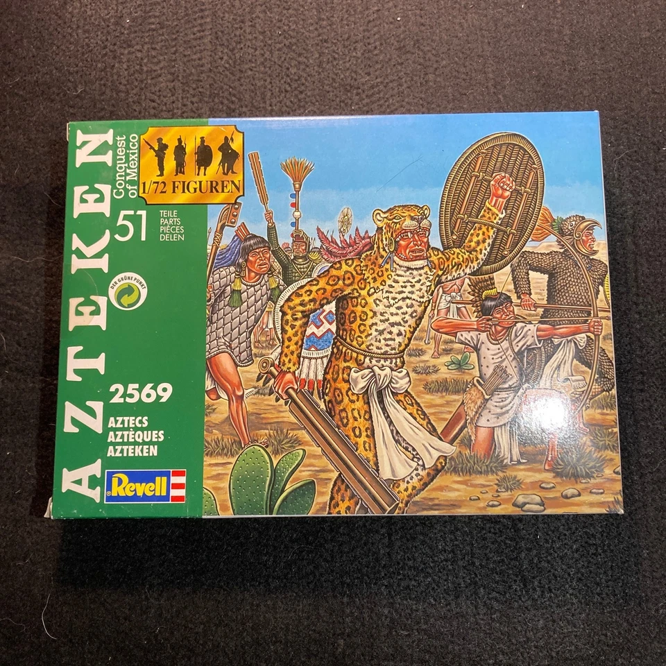 51 figuras Revell 2569 aztecas escala 1/72 Conquista de México Foto 1 de 4