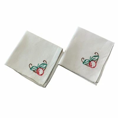 Juego de 2 servilletas vintage bordadas a mano 11 x 11 cuadradas beige dobladillo enrollado manzanas Foto 1 de 4