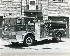 Croydon PA 1970s Great Eastern Pumper 8x10 Fire Apparatus Photo - Picture 1 of 1