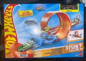 Hot Wheels Track Set Loop Stunt Champion Dual-Track Loop with Double-Car Launch - Picture 1 of 2
