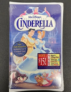 Cinderella VHS Walt Disney Masterpiece Collection New Sealed, Clamshell - Picture 1 of 4