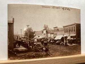 View of Main Street in IOLA Wisconsin, Circa 1907: - Reproduction Postcard - Picture 1 of 3