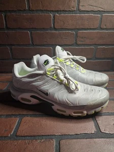 Nike Air Max Plus Reflective Logo Volt DB0682-002 Size 13 Airmax - Picture 1 of 9