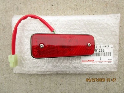 SE ADAPTA A: 81-84 TOYOTA CRESSIDA LUZ DE MARCA TRASERA DERECHA FABRICANTE DE EQUIPOS ORIGINALES NUEVO Foto 1 de 4