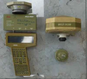 LEICA WILD GPS SYSTEMS 200 FOR SURVEYING - Picture 1 of 5