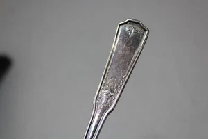 1 Dinner Fork Shakespear International Stratford Silver Silver Plate 7" Long - Picture 1 of 4