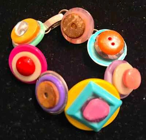 Artisan Handcrafted bakelite button bracelet Three Dimensional Estate Colorful - Picture 1 of 4