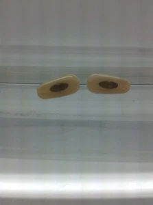Authentic Ray-Ban Replacement Nose Pads RB 3025 Sunglasses Crimp On Tan / Brown - Picture 1 of 6