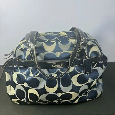 Сумка с короткими ручками для подгузников Signature Addison Signature C синяя и серая F18376 - Изображение 1 из 4