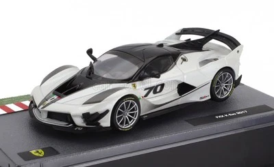 MODELLINO AUTO STATICO FERRARI FXX-K EVO #70 PRESS 2017 BIANCO SCALA 1:43 - Immagine 1 di 4