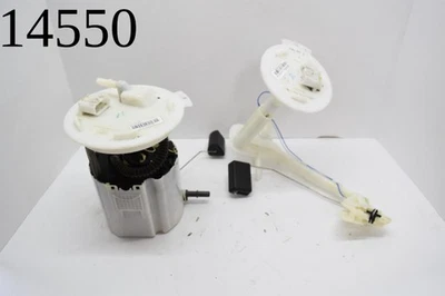 2010 2015 Chevrolet Camaro 3.6L V6 Fuel Pump Assembly 13575888 11 12 13 14 - Image 1 of 4