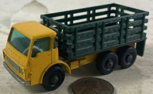 Vintage Matchbox No 4 Stake Truck - Picture 1 of 3