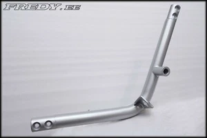 New Right 2002 Harley-Davidson VRSCA V-Rod Frame Lower Rail 47988-01 / 47988-05 - Picture 1 of 2