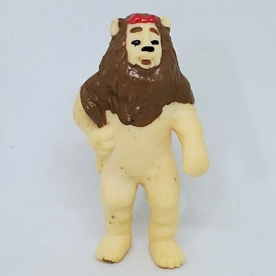 Boneco de borracha vintage The Wizard of Oz Cowardly Lion 2,5" 1989 aplausos - Imagem 1 de 4
