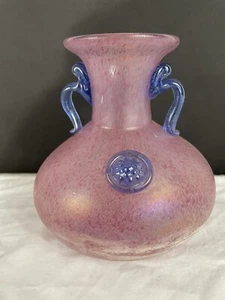 Jarrón jarra de vidrio rosa azul Murano Scavo asas curvas 8-1/2" Italia LEER - Imagen 1 de 10