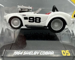 Muscle Machines 1964 Shelby Cobra O5 Die-Cast 1:64 Scale (Brand New) - Picture 1 of 5