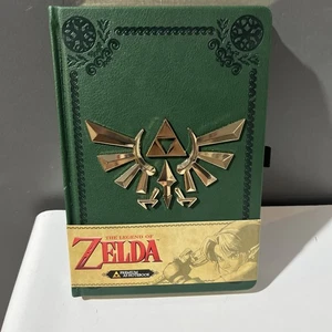 The Legend Of Zelda Golden Hyrule Crest A5 Premium Hard Cover Notebook GeekFuel - Picture 1 of 6