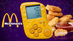 New 2023 China McDonald's Children's Day TETRIS Game Console with Batteries