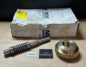 NEW- Milton Roy 252-0136-300 252-0137-300 Worm And Worm Gear Set 18.5:1 Ratio - Picture 1 of 7