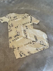 NWOT Adorable Carter's "Gamer Zone" Pajamas - Size 10 - Picture 1 of 3