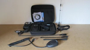 UKW-FM-Hand-Sprech-Funkgerät Retevis RT5 VHF/UHF 144/430 MHz mit viel Zubehör - Zdjęcie 1 z 7