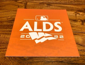 Targa spogliatoio usata gioco ALDS 2022 Astros vs Mariners 6"x6" WS Champions - Foto 1 di 3
