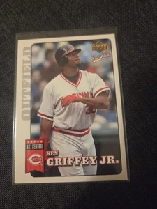 2006 Upper Deck First Pitch #48 Ken Griffey Jr. Cincinnati Reds - Picture 1 of 2