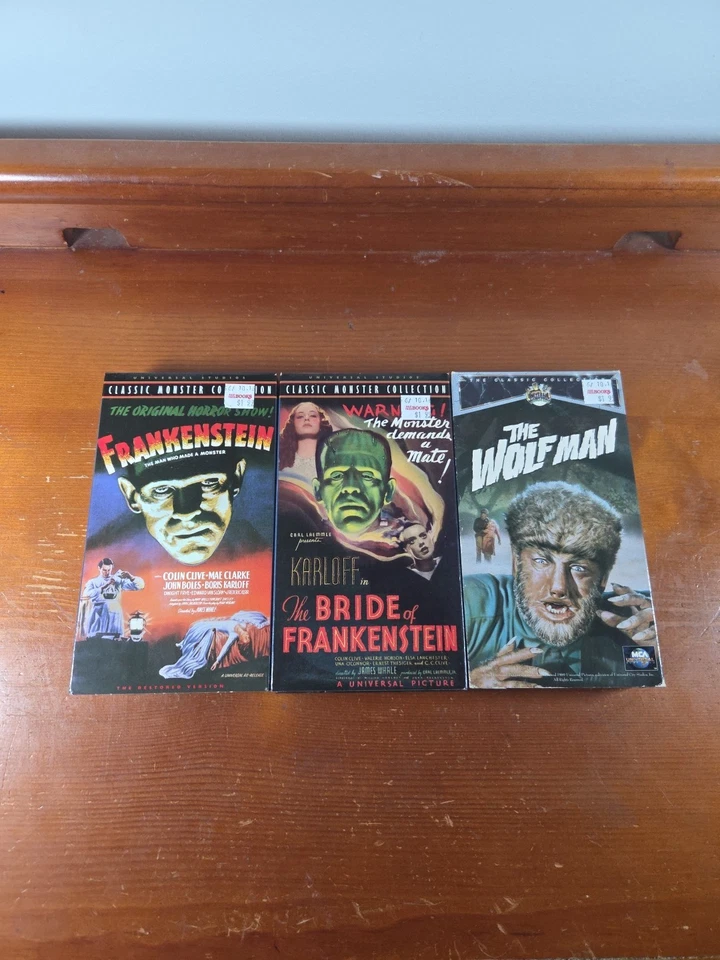 Classic Universal Monsters VHS Lot of 3  Wolf Man, Frankenstein, Bride Of Frank Foto 1 de 4