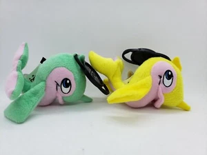 Neopets McDonalds 2005 lote de 2 etiquetas colgantes y amarillas flotantes para mascotas - Imagen 1 de 7