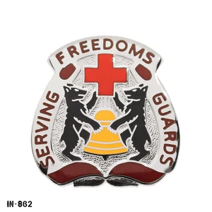 US Army DUI Pin MEDDAC Berlin "Serving Freedoms Guards" NOS NS Meyer USA - Picture 1 of 1