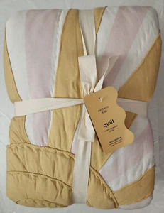 West Elm Kids Quilt Sunny Sky Full / Queen Quilted 88" x 92" Multicolor - Picture 1 of 3