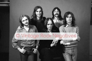 GENESIS Lamb Lies Down Full Band Portrait 1974 - Pro Archival Print (8.5"x11") - Bild 1 von 1