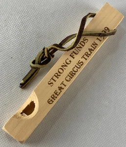 1999 - Strong Funds Great Circus Train Whistle - Brooch - B2 - Picture 1 of 4