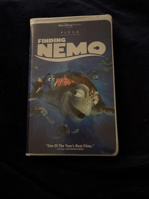 Finding Nemo (VHS, 2003) - Image 1 of 3