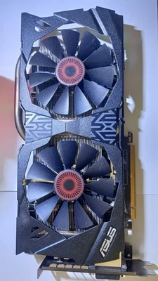 ASUS Strix GeForce GTX 970 4GB DDR5 Scheda Grafica (STRIX-GTX970-DC2OC-4GD5) - Immagine 1 di 4