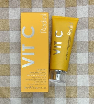 Rodial Vit C Papaya Enzyme Scrub 2.36 fl oz/70ml Full Size Sealed NIB - Image 1 of 4